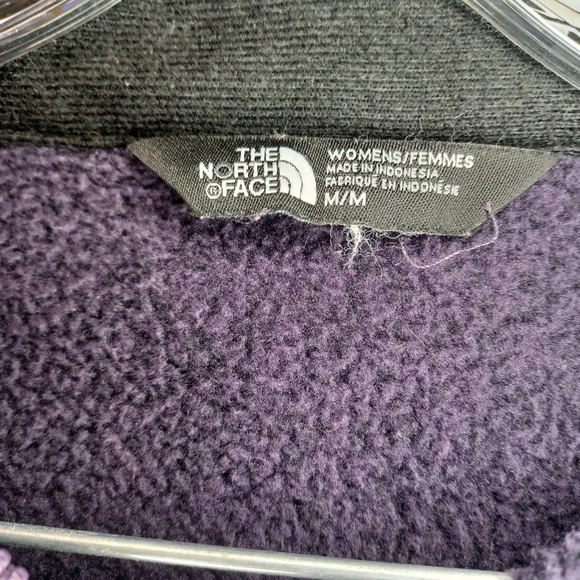 The North Face purple fleece jacket - Picture 7 of 14